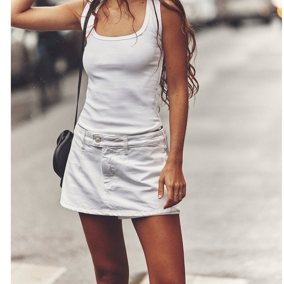 WE THE FREE White Denim Mini Skirt Galvanizing Denim Skirt Size 25 NEW With Tags